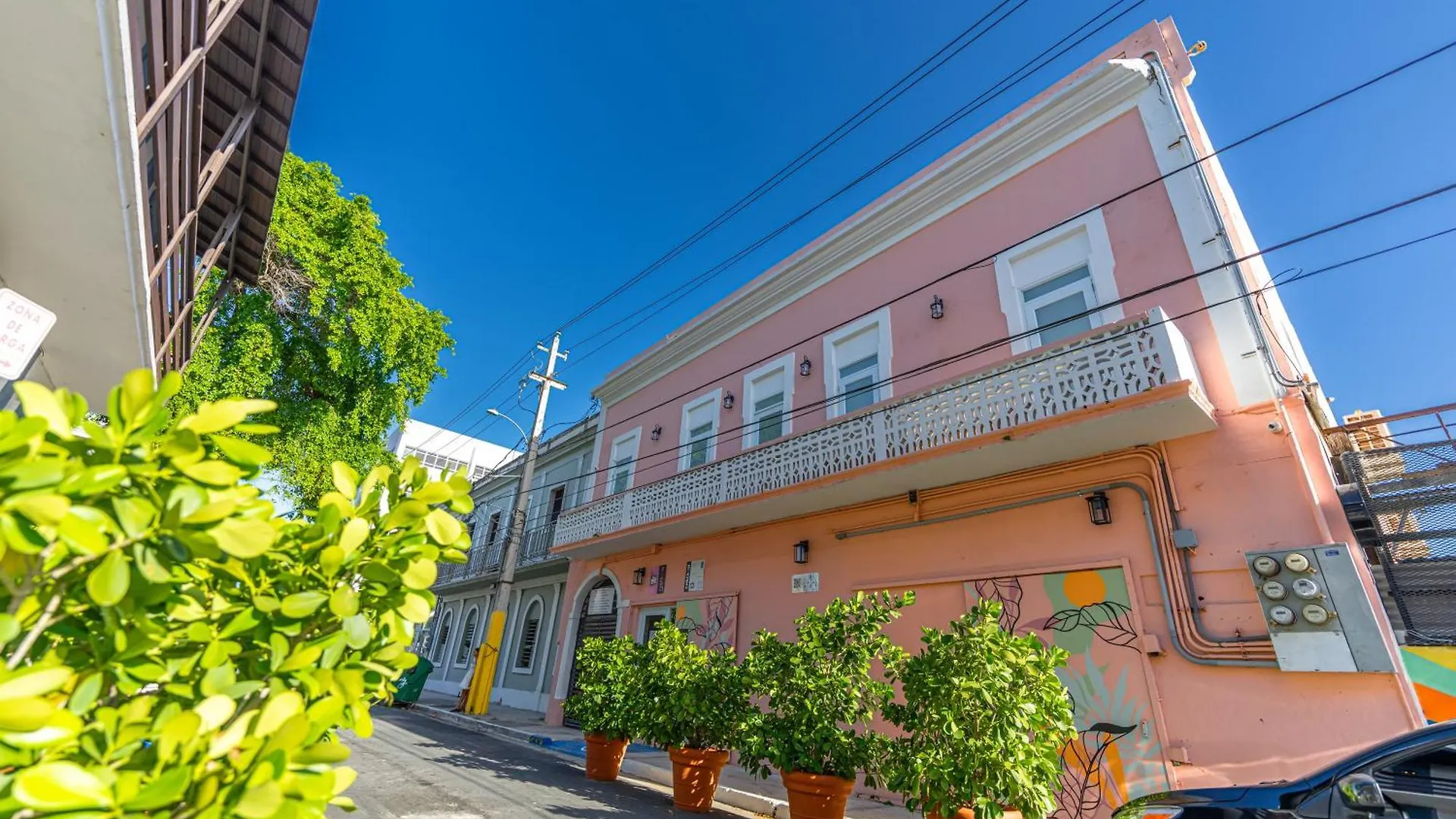 Juliette Hostel Digital Nomad Women Only San Juan